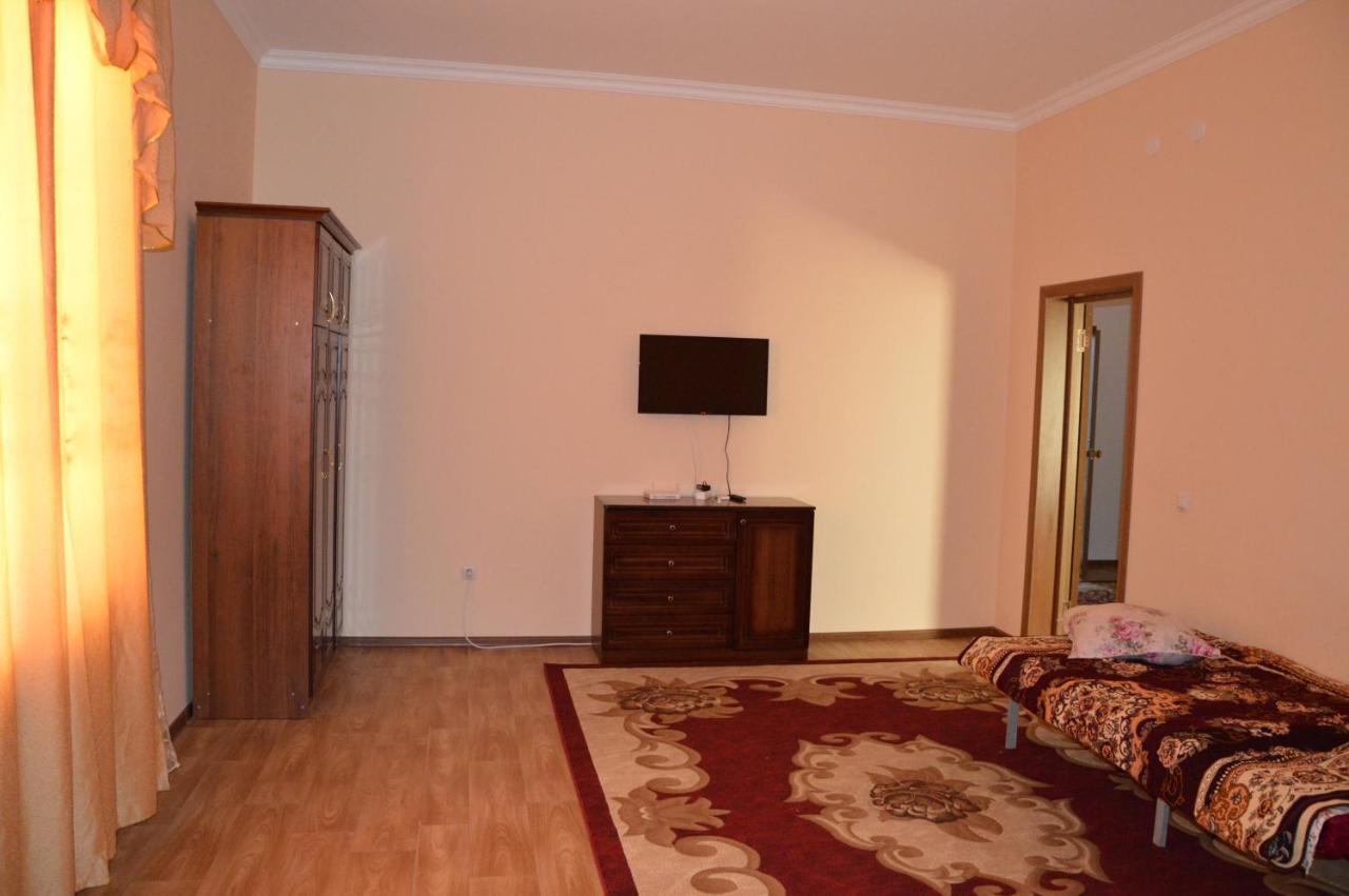 Apartments On Балауса, 2 Aktau  Eksteriør bilde